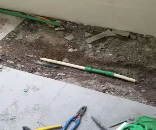 白云鄂博卫生间测漏水